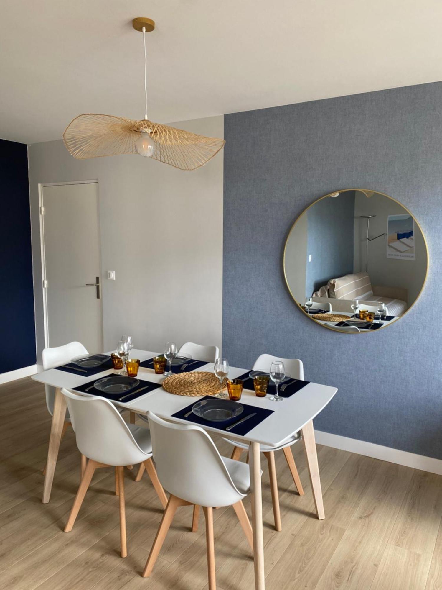 Appartement 65M2 Avec Balcon Vues Partielles Mer A 150M De La Plage Et Centre, Wifi Et Parking Prive Blonville-sur-Mer Zewnętrze zdjęcie