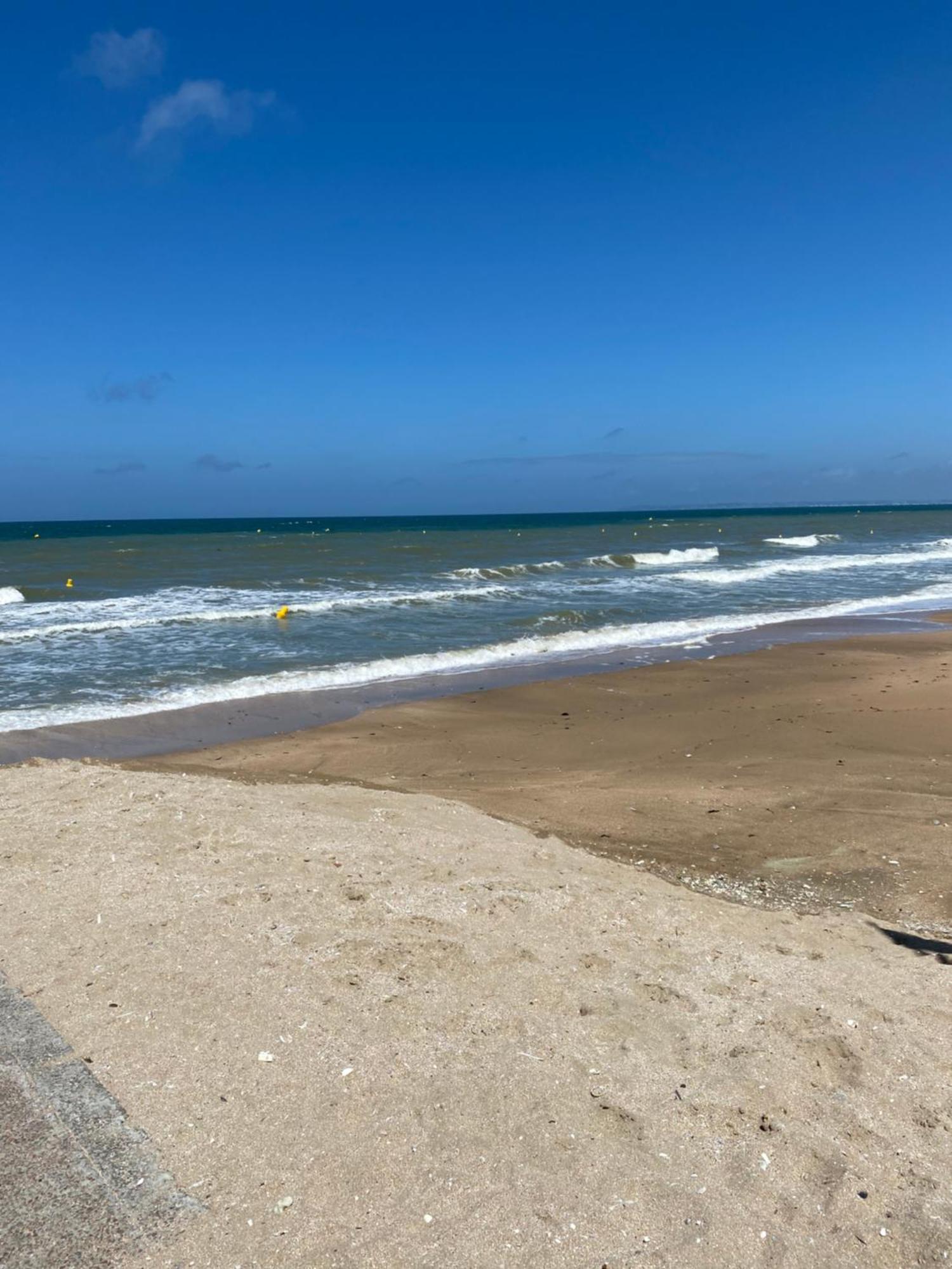 Appartement 65M2 Avec Balcon Vues Partielles Mer A 150M De La Plage Et Centre, Wifi Et Parking Prive Blonville-sur-Mer Zewnętrze zdjęcie