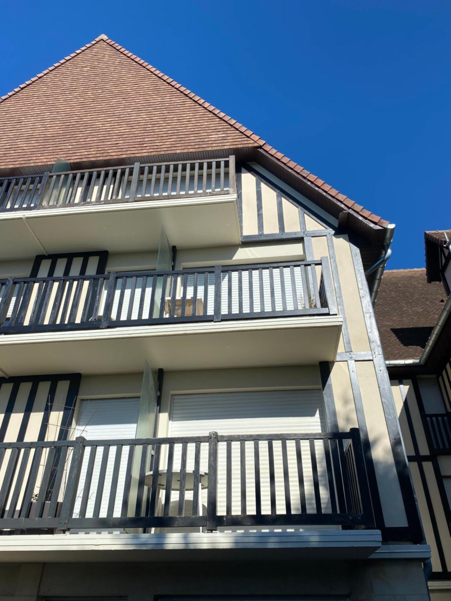 Appartement 65M2 Avec Balcon Vues Mer A 150M De La Plage Et Centre, Wifi Et Parking Prive Blonville-sur-Mer Zewnętrze zdjęcie